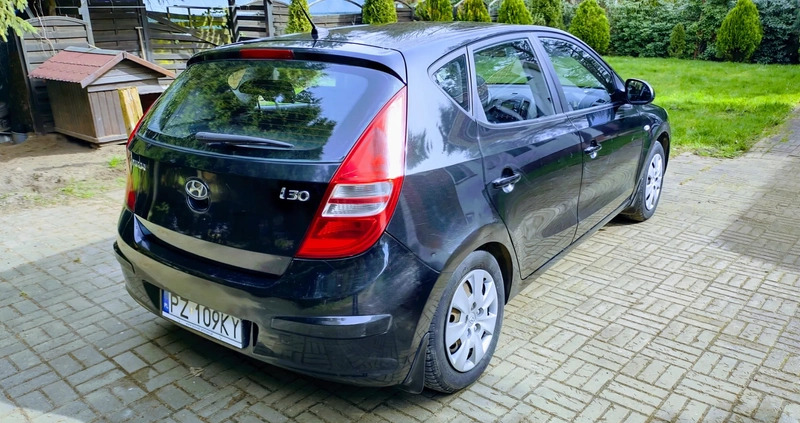 Hyundai I30 cena 13900 przebieg: 262000, rok produkcji 2007 z Ciechocinek małe 781